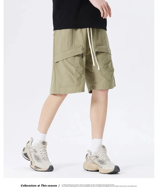 2025 Summer American Parachute Shorts for Men in Loose Straight Style with Multiple Pockets Detail