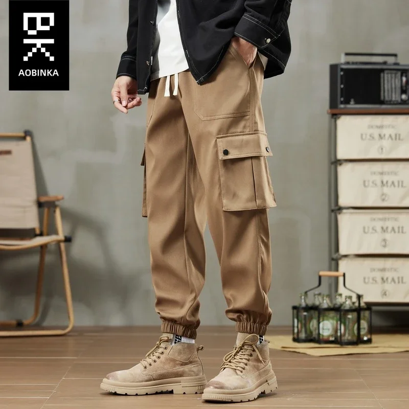 Men's Retro Cargo Joggers