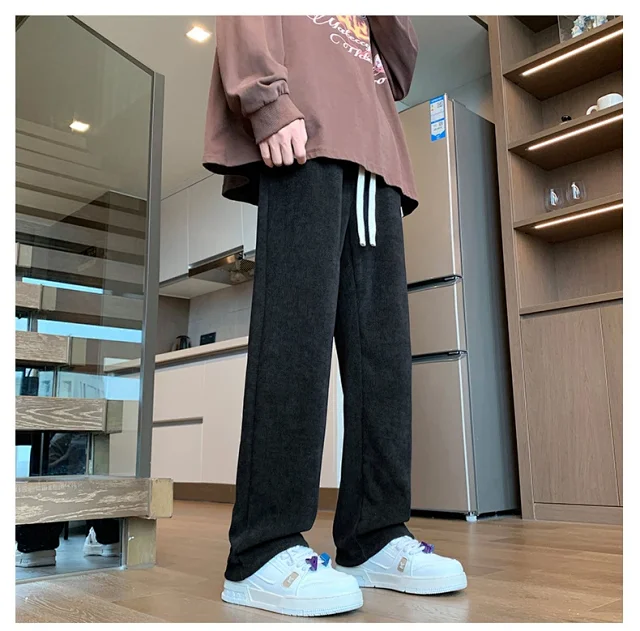 Autumn New Japanese Retro Corduroy Wide Leg Pants for Men Detail