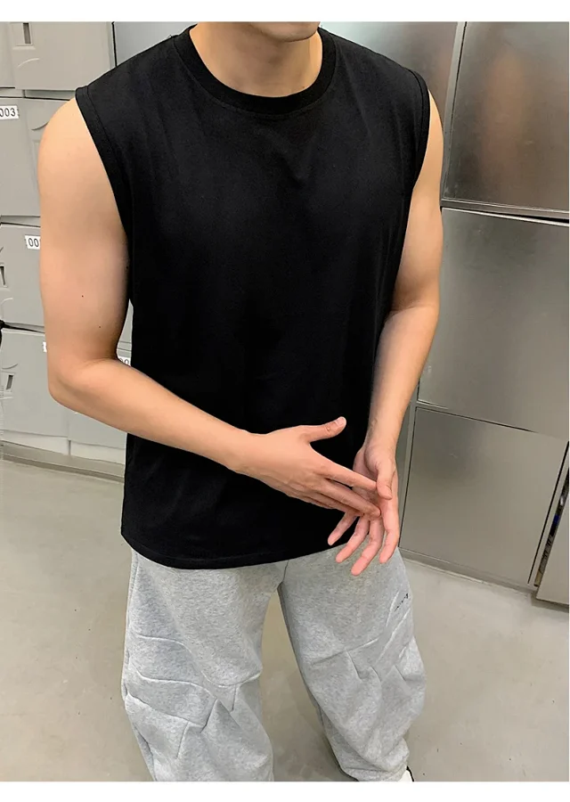 Hong Kong Style Men's Cotton White Tank Top Detail