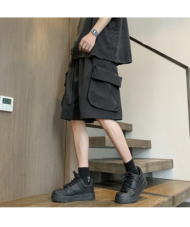 Japanese Streetwear Utility Shorts for Men Detail