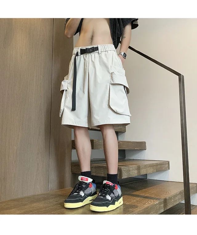 Japanese Streetwear Utility Shorts for Men Detail