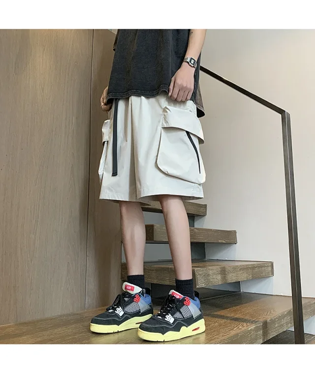 Japanese Streetwear Utility Shorts for Men Detail