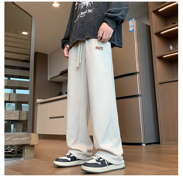 Autumn New Japanese Retro Corduroy Wide Leg Pants for Men Detail