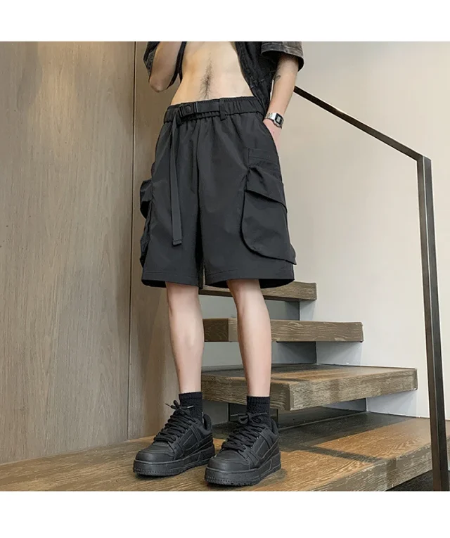 Japanese Streetwear Utility Shorts for Men Detail