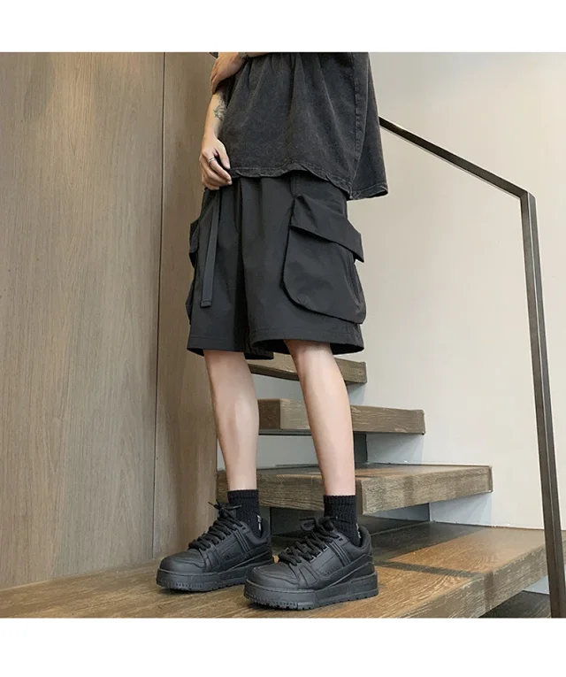 Japanese Streetwear Utility Shorts for Men Detail