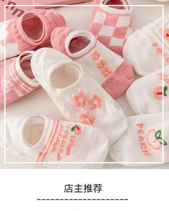 Korean-Style Pink Cartoon No-Show Socks（10 pairs） Detail