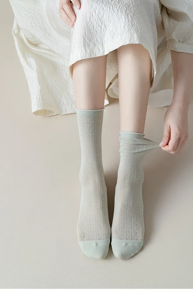 Summer Women's Mid-Calf Breathable Combed Cotton Solid College Style Ins Mesh Heap Socks Detail