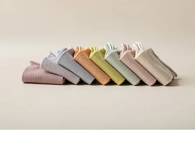 Summer Women's Mid-Calf Breathable Combed Cotton Solid College Style Ins Mesh Heap Socks Detail