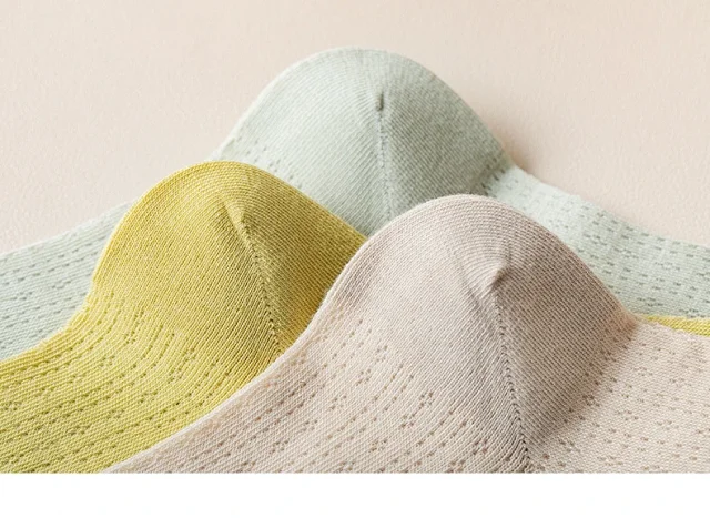 Summer Women's Mid-Calf Breathable Combed Cotton Solid College Style Ins Mesh Heap Socks Detail