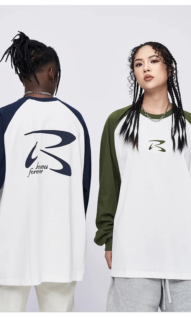 RFSD Men's Vintage Raglan Sleeve T-shirt Detail