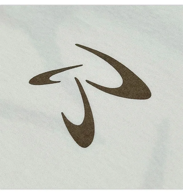 RFSD Men's Vintage Raglan Sleeve T-shirt Detail