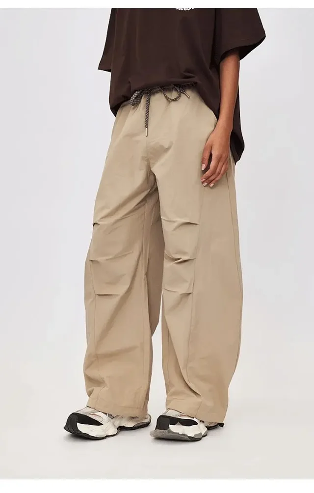 RFSD Men's 2025 Pleated Trousers Detail