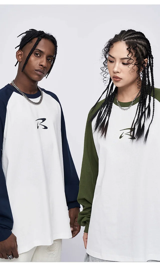 RFSD Men's Vintage Raglan Sleeve T-shirt Detail
