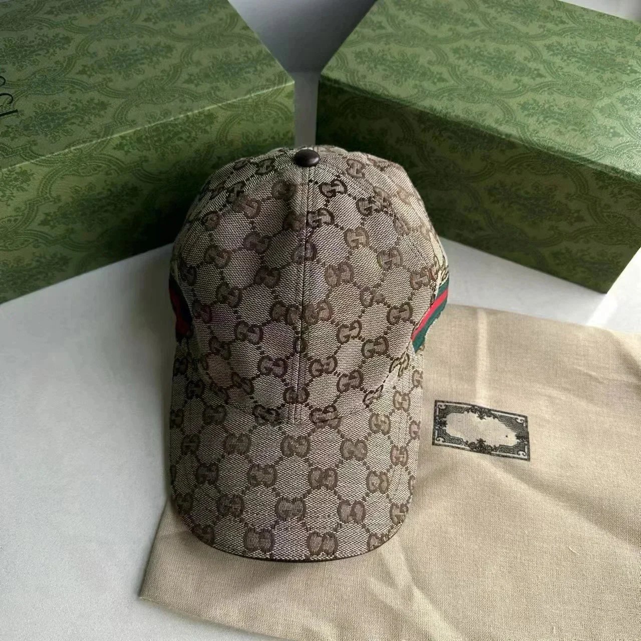 Gucci GG Supreme Baseball Cap Beige with Red-Green Web - 4