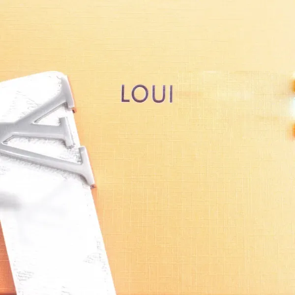 Louis Vuitton LV Twist White Leather Belt Bag - 1