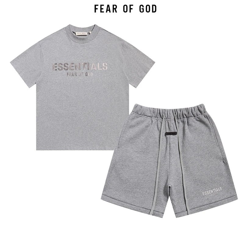 Gold Letter Print T-Shirt and Shorts Set photo 6