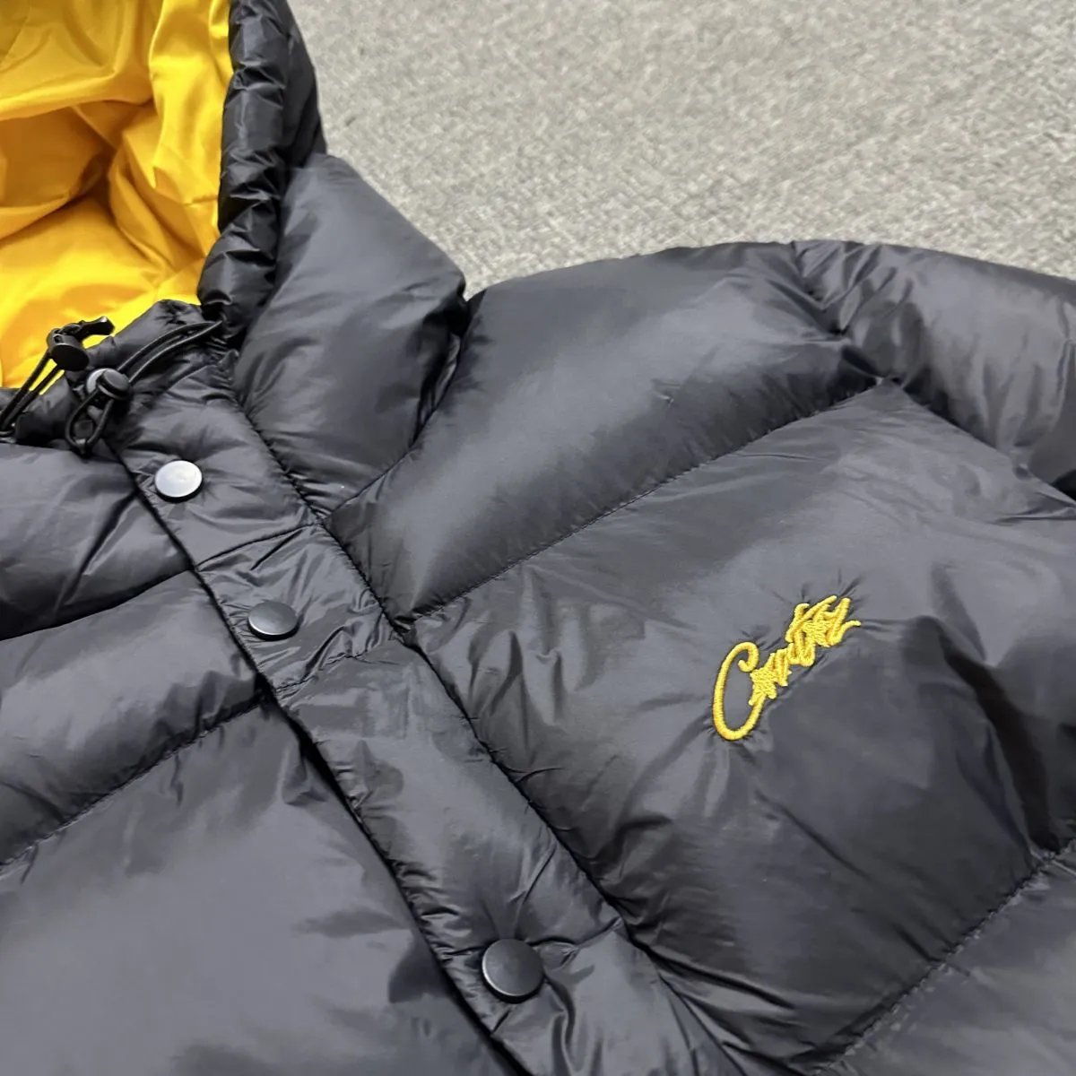 Corteiz Diamond Quilted Bomber Jacket Black - 13