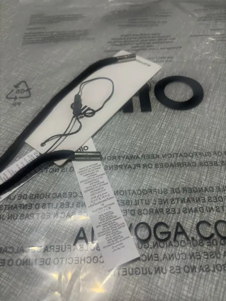 Alo Yoga Logo Appliqué Black and White Activewear Top - 2