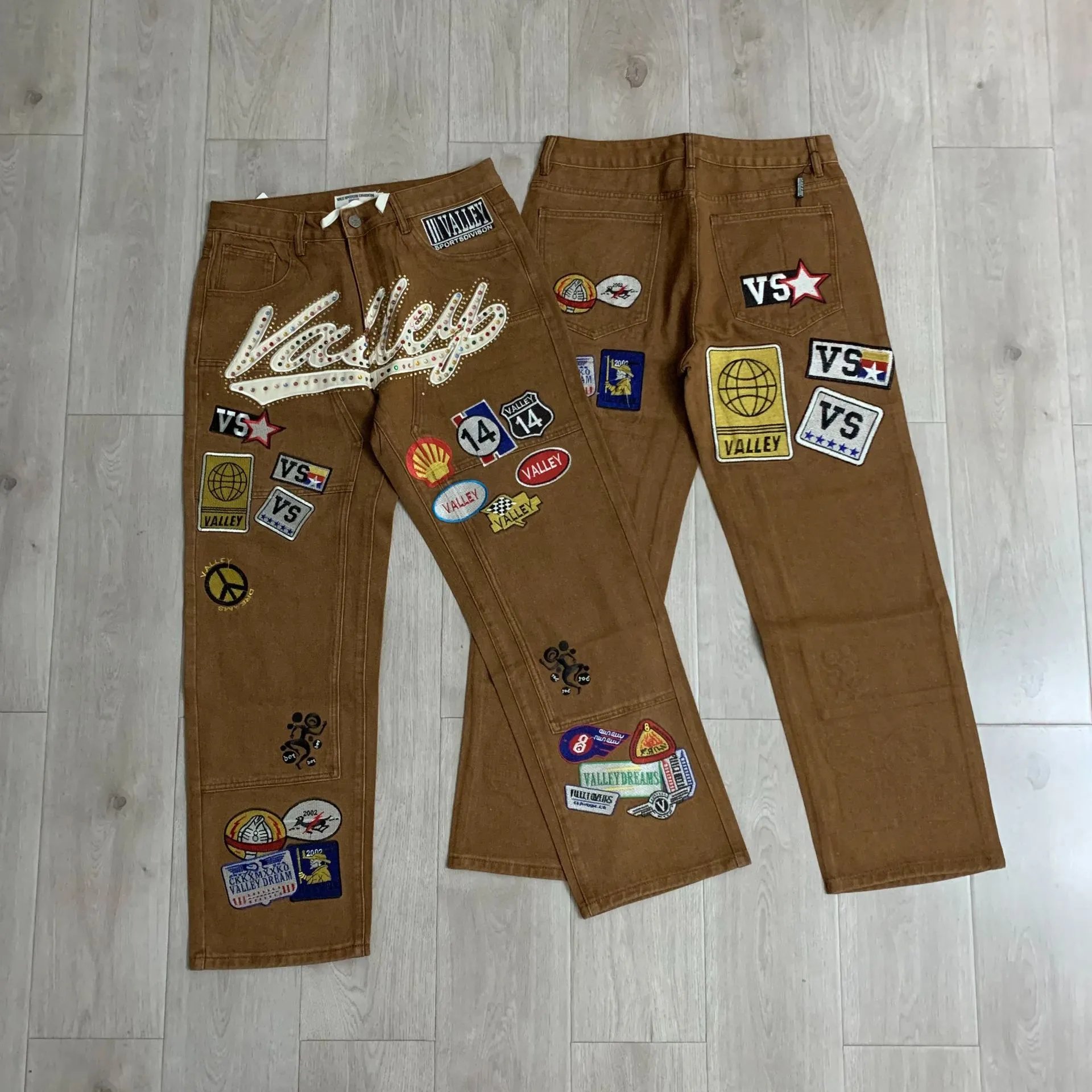 Rhinestone Embroidery Straight Jeans photo 4