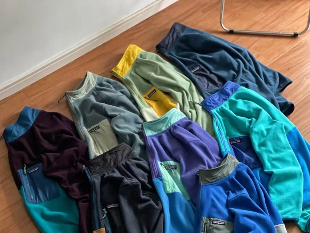 Patagonia Better Sweater Fleece Jacket Navy and Camel Half-Zip - 21