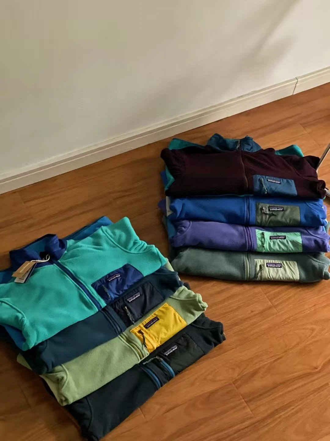 Patagonia Better Sweater Fleece Jacket Navy and Camel Half-Zip - 32