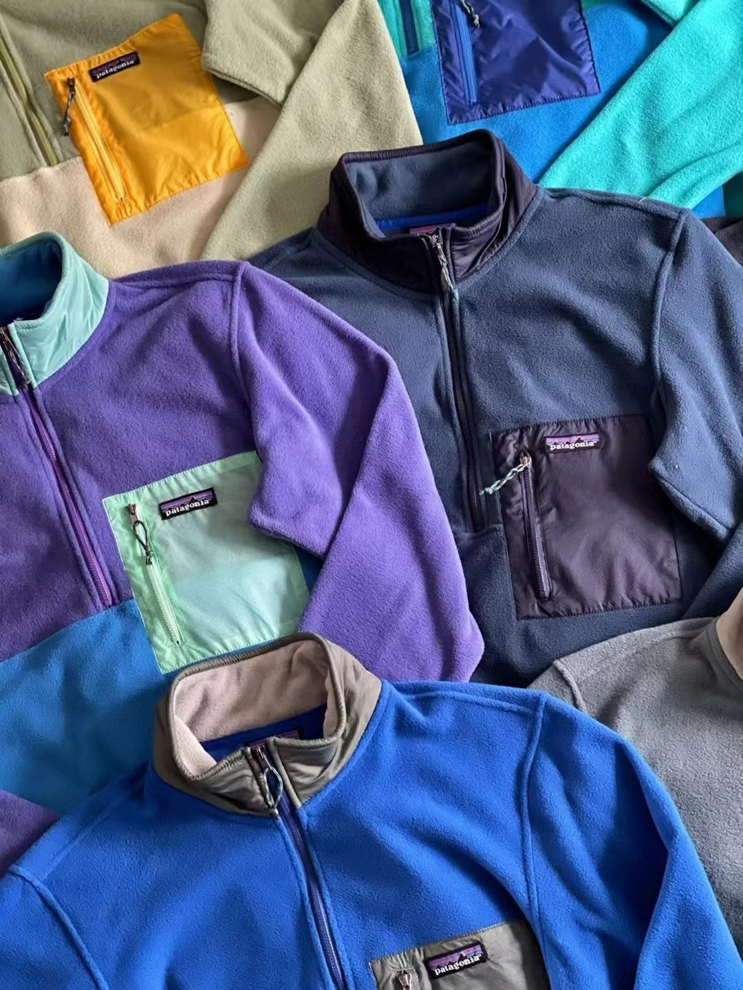 Patagonia Better Sweater Fleece Jacket Navy and Camel Half-Zip - 22