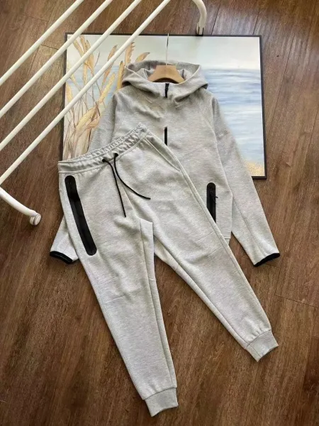 Design Color-Block Hoodie and Joggers Set Black / Gray - 4