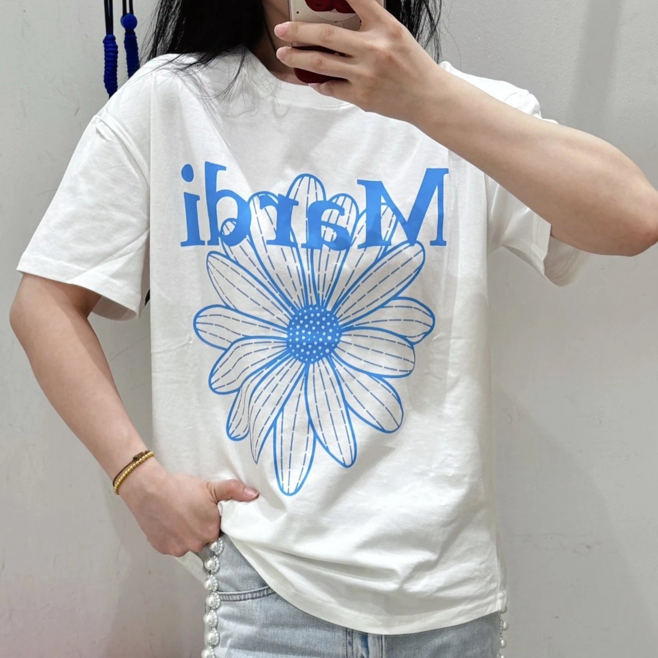 001白色蓝花