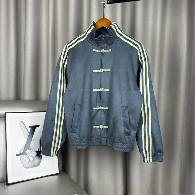 Adidas Chinese Nwe Year Suit: seller detail photo 6