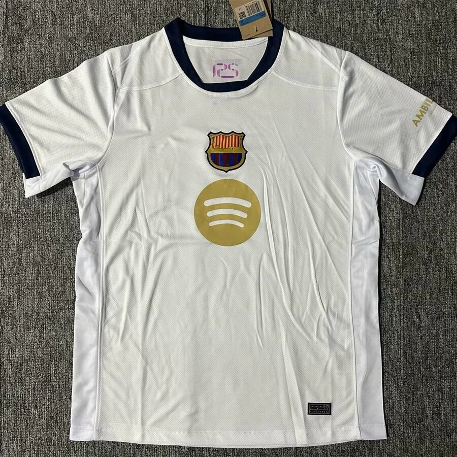 2526 Barcelona White Gold Advertisement