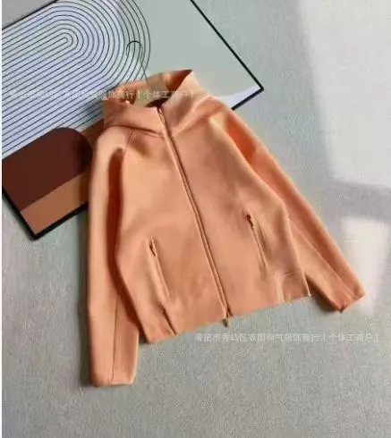 Top.Orange