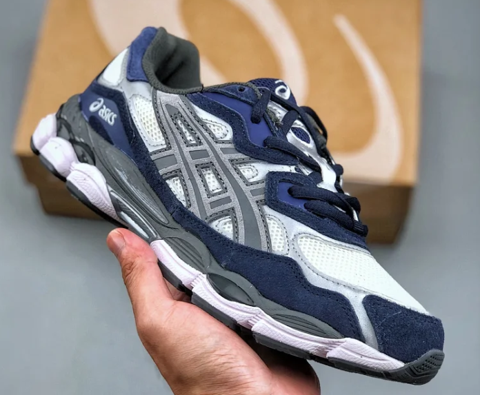 Asics Gel-Kayano 14 Sneakers [