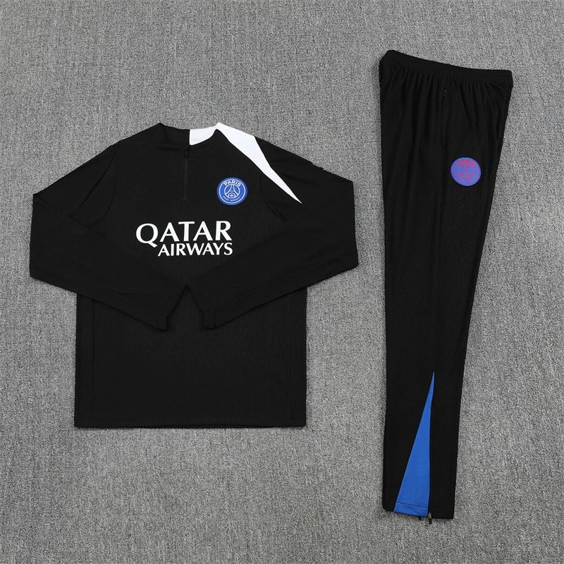 2526 Paris Black [Player Version]