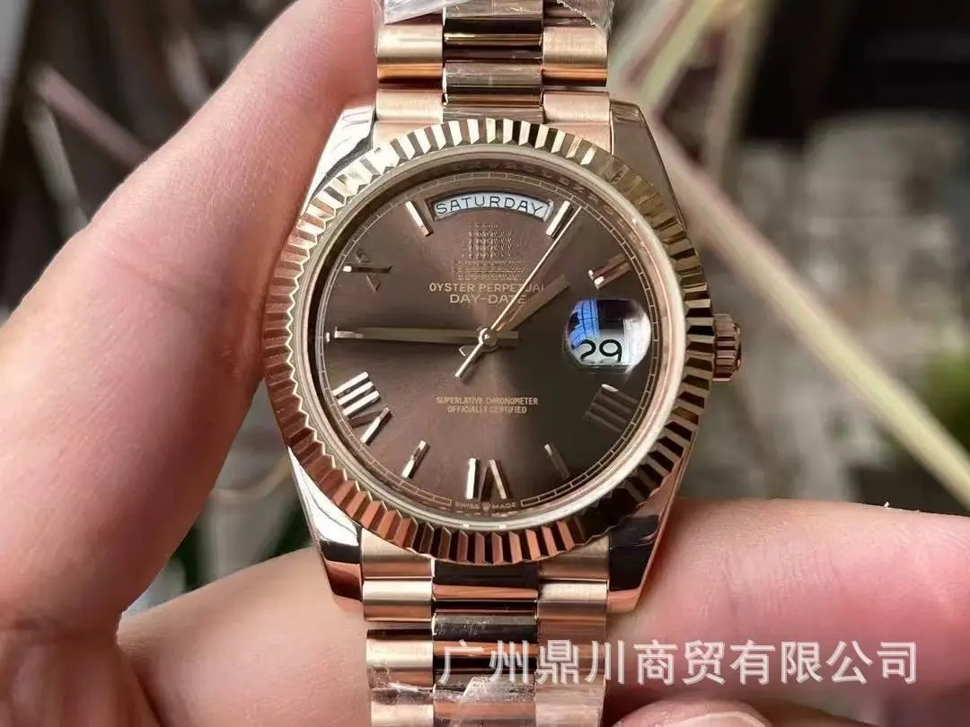 Brown Dial Roman