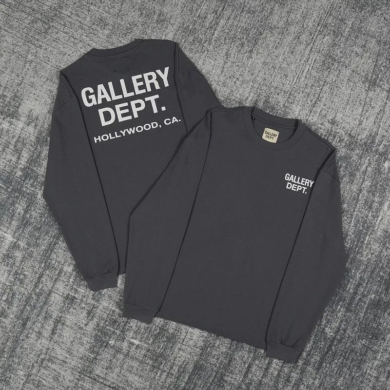 Gallery Dept. Letter Print Cotton Long Sleeve T-Shirt photo 2