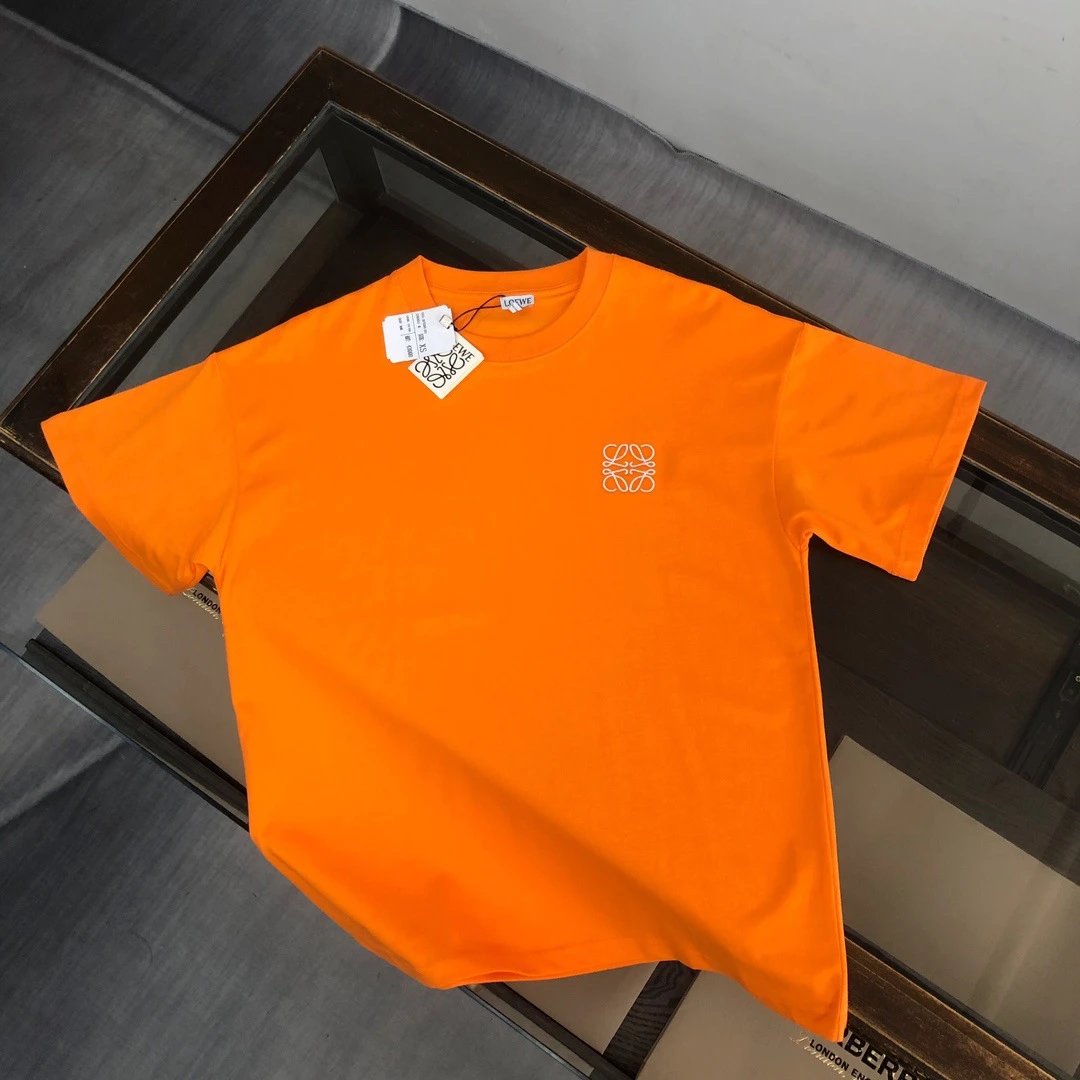 Casual T-Shirt photo 3