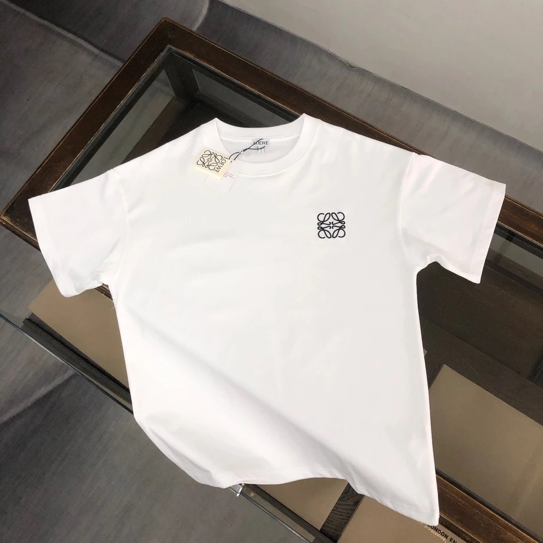 Casual T-Shirt photo 2
