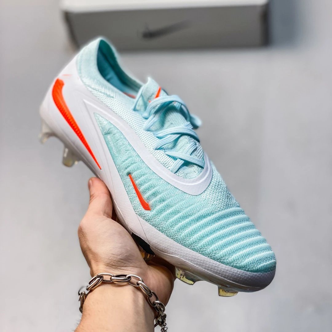 Football Soccer Cleats photo 8