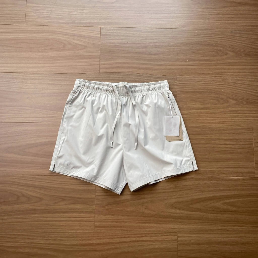 Mountain Outdoor Reflective Shorts photo 3