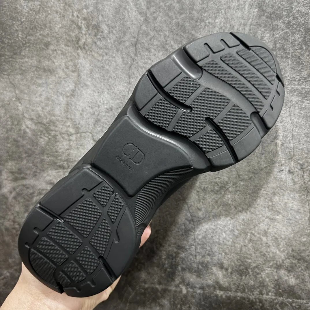 Dior B22 Mesh Casual Sneakers photo 6