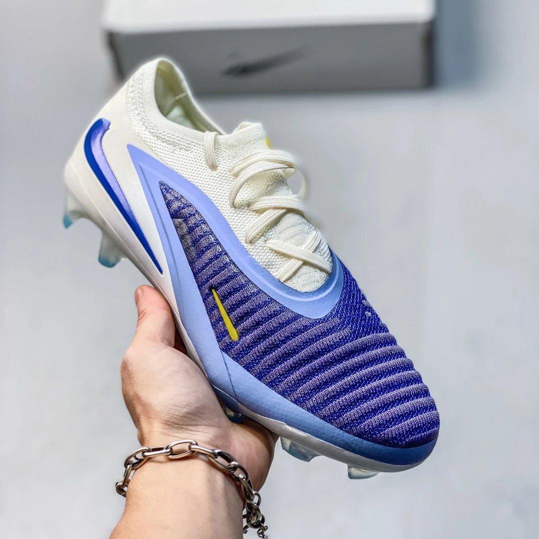 Football Soccer Cleats photo 2