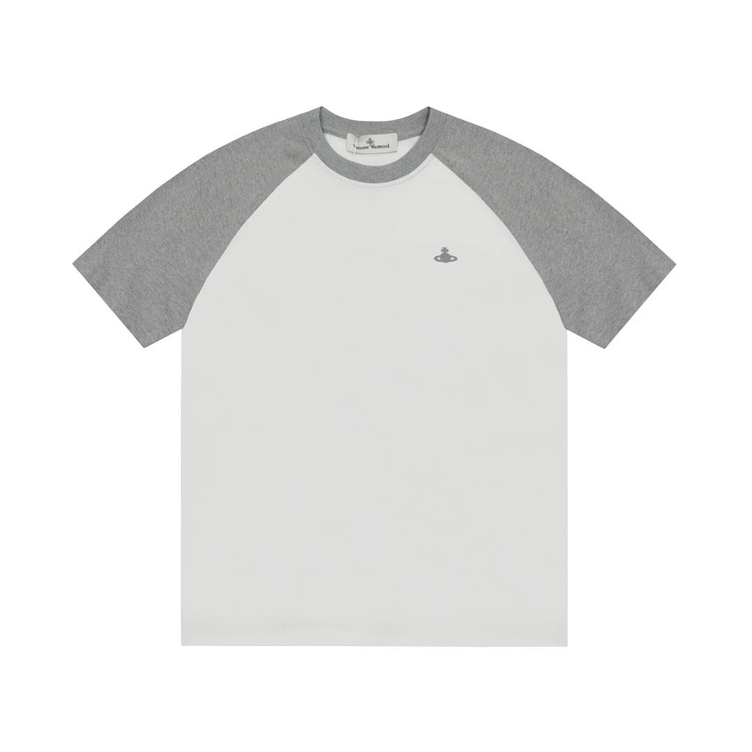 Loose Short Sleeve T-Shirt photo 3