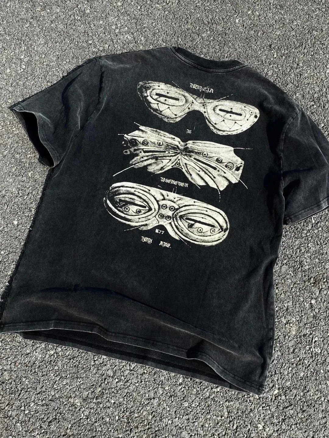 Travis Scott UTOPIA Distressed T-Shirt photo 6