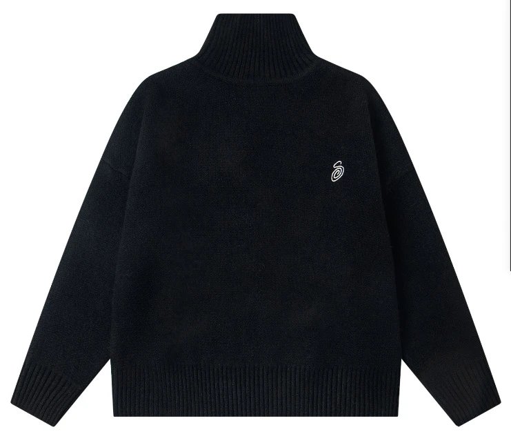Hand-Knit Crew Neck Oversized Sweater photo 2