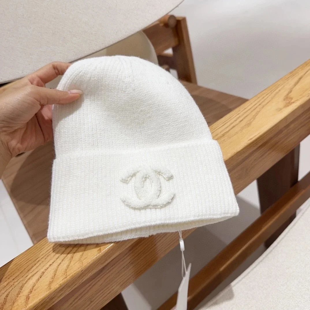 Knit Beanie photo 2