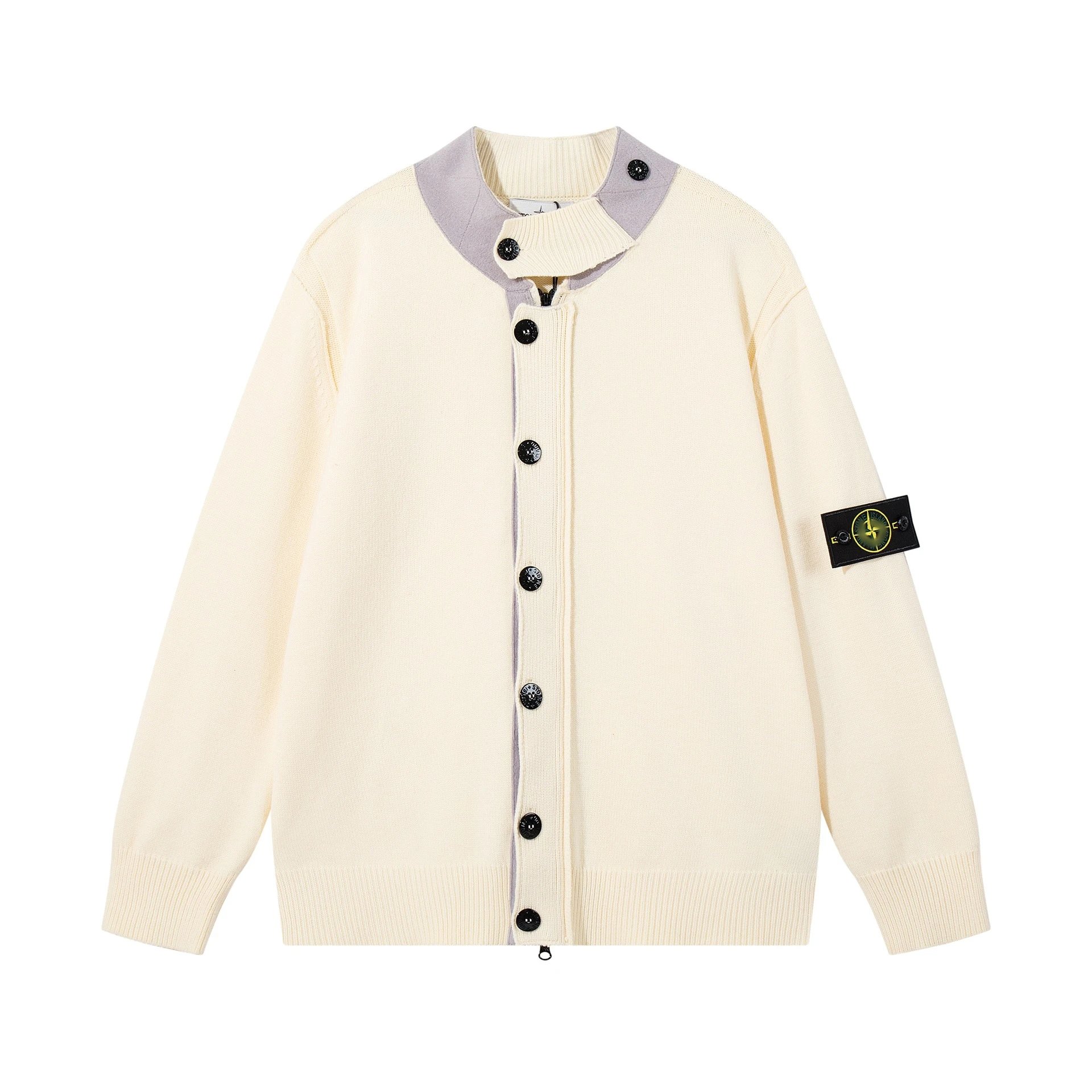 Badge Functional Knit Sweater photo 4