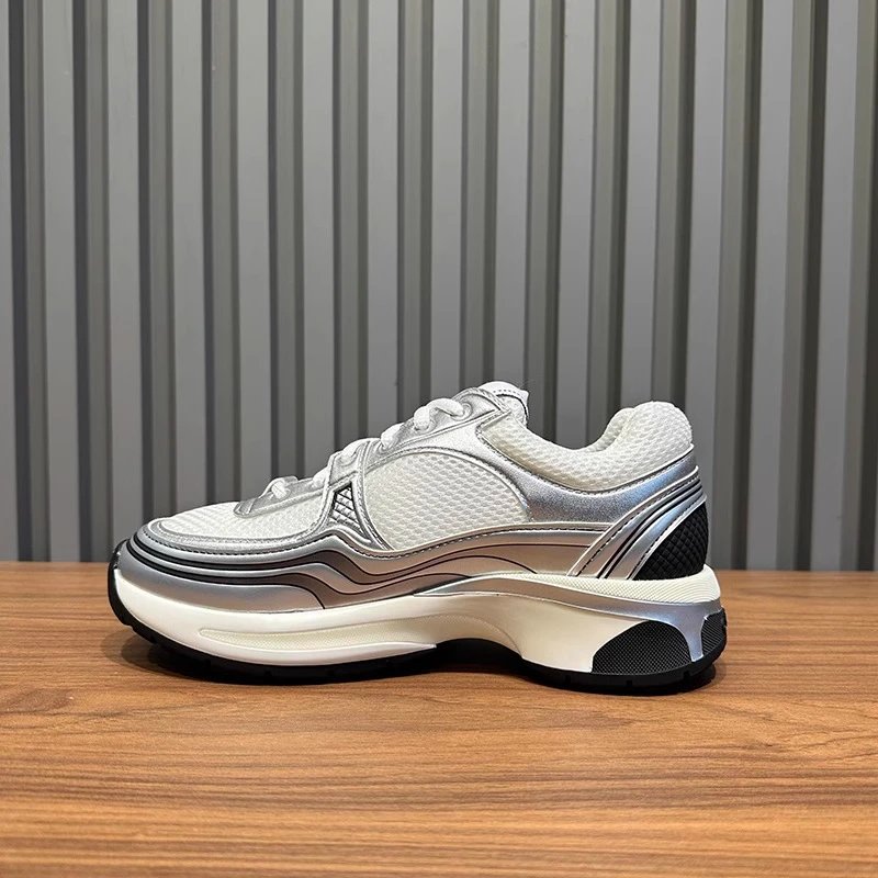 Leather Mesh Casual Running Shoes photo 2