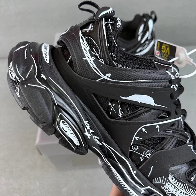 Balenciaga Sneakers Track 1.0 product detail image 6