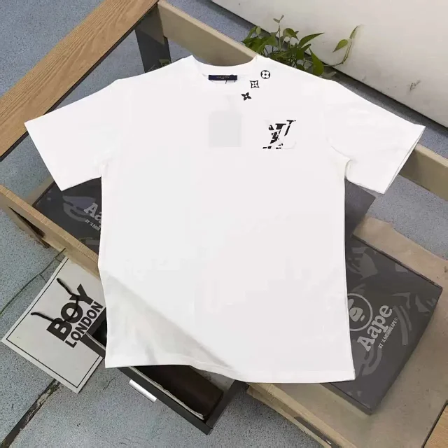 Louis Vuitton T-Shirts Graphic Print Short-Sleeve T-Shirt product detail image 6